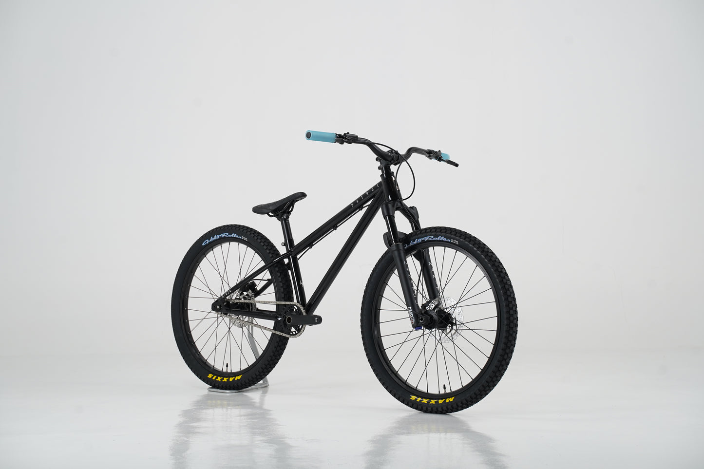 Patrol D-024 Dirt Jump