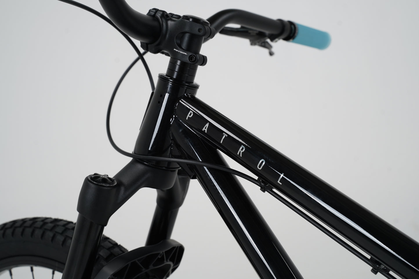 Patrol D-024 Dirt Jump